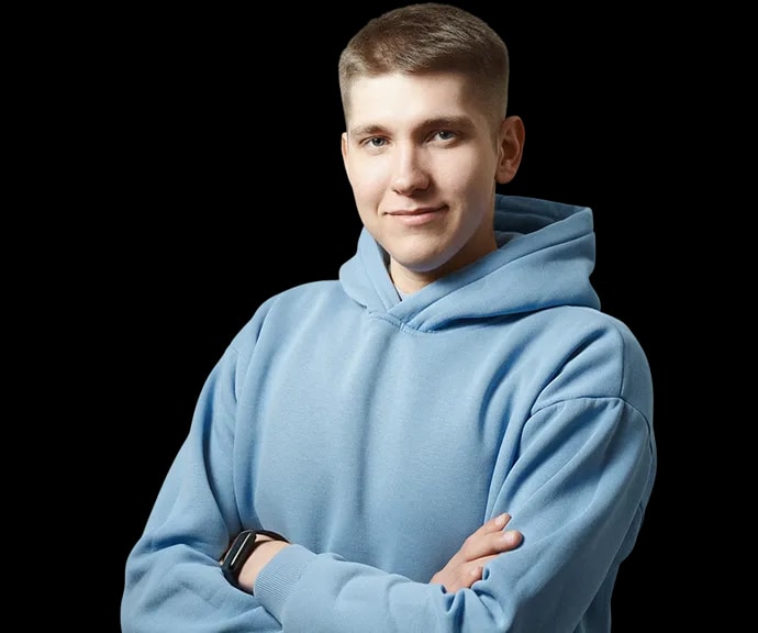 Мужчина в синей кофте